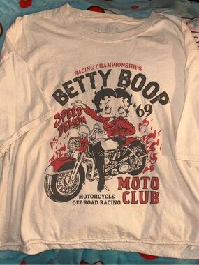 Betty Boop Cropped Tee